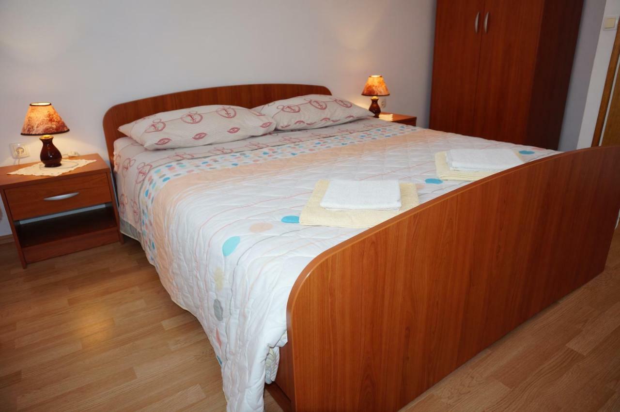 Apartments Ivona Lumbarda Habitación foto